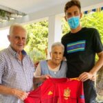 Pau Torres With His Grandparents
