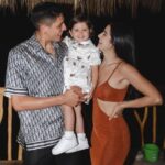 Edson Alvarez With His Girlfriend And Daughter