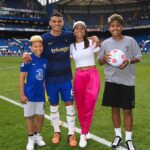 Thiago Silva With His Sons And Wife