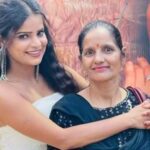 Archana Gautam With Her Mother