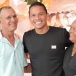 Carlos Bacca With His Parents