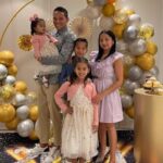 Carlos Bacca With His Wife And Children