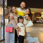 David Ospina With His Wife And Children