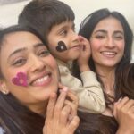 Palak Tiwari With Her Mother And Step-brother
